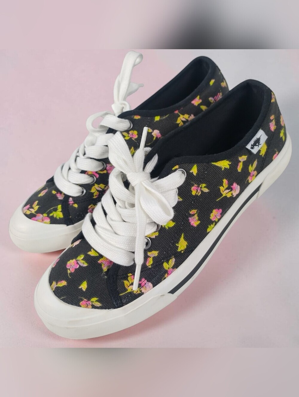 Rocket Dog Women's Size 9 Floral Flowers Sneakers